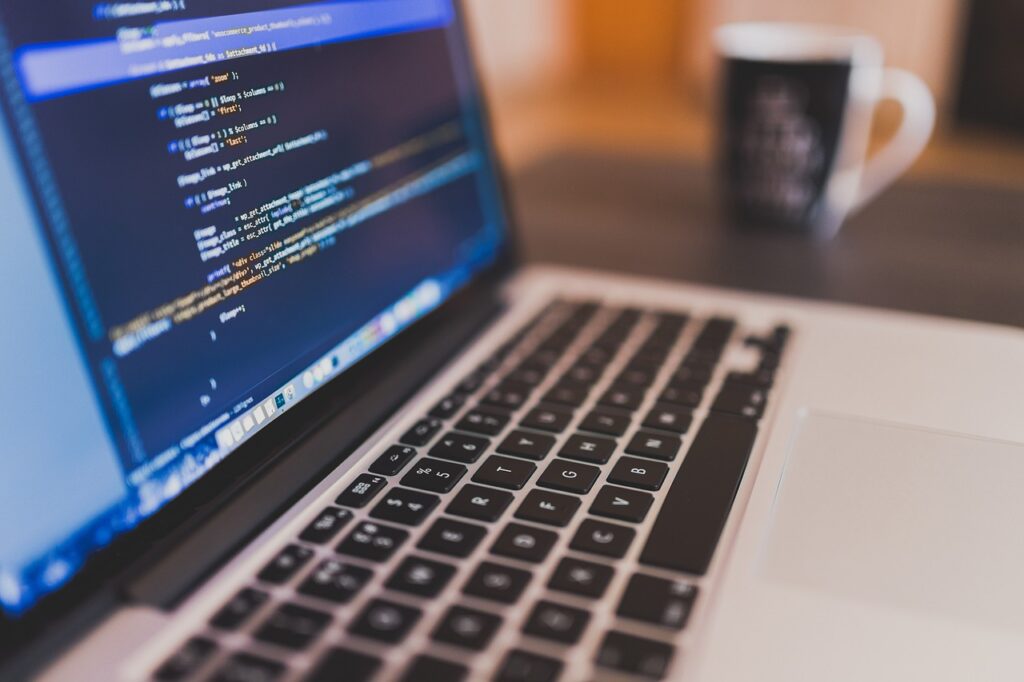 プログラミング学習方法はこれで決まり？あなたに最適な学び方を解説！